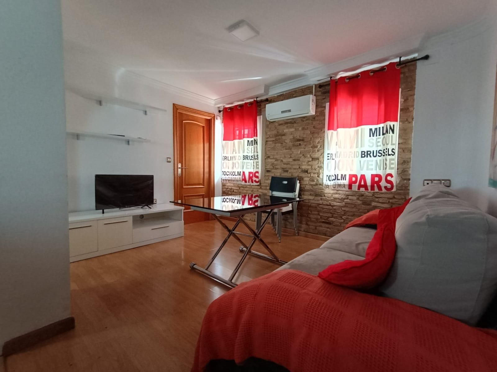 Living room of Flat to rent in  Granada Capital