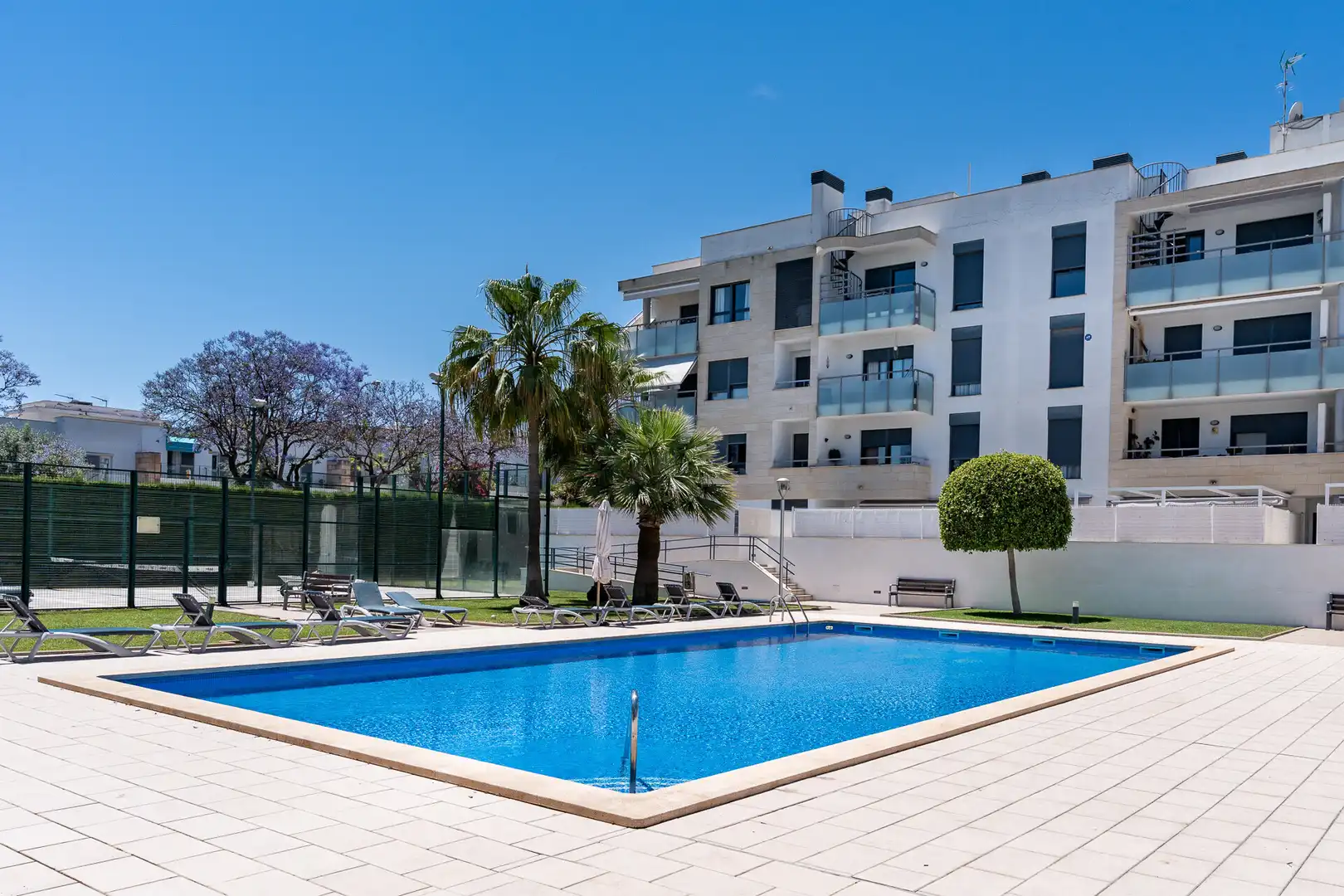 Piscina de Planta baixa en venda en  Palma de Mallorca amb Jardí privat, Terrassa i Piscina comunitària