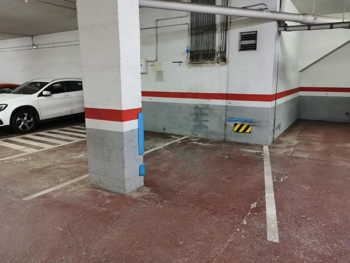 Parkplatz von Garage zum Verkauf in Montmeló