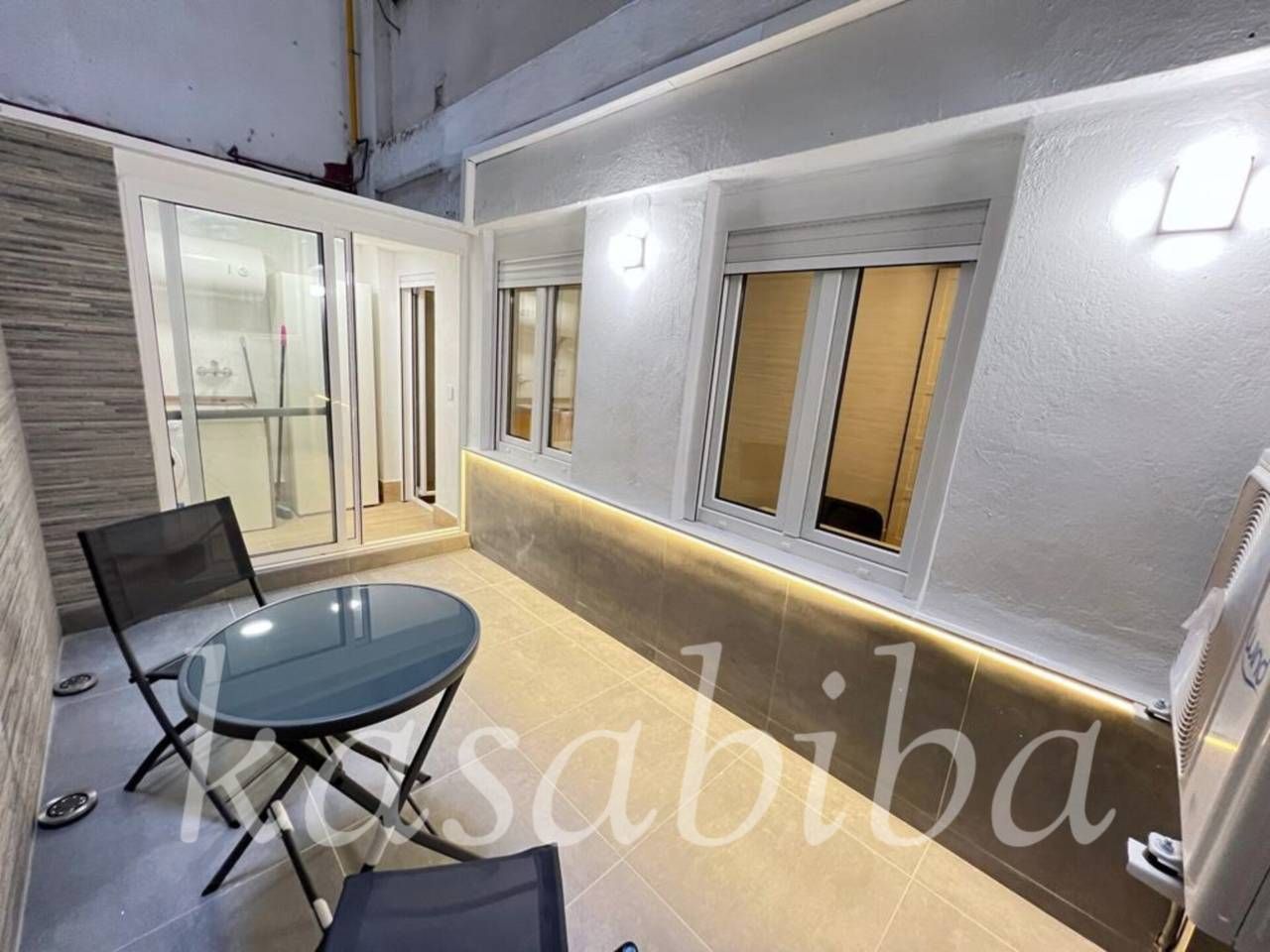 Pis de lloguer a LORCA, Nou Moles