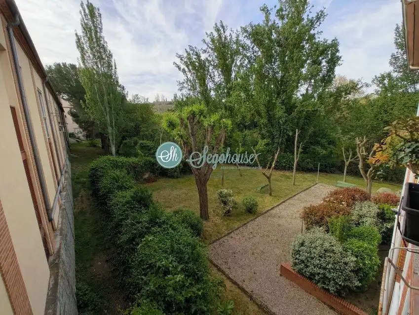 Piso en venta en Segovia con Calefacción y Terraza