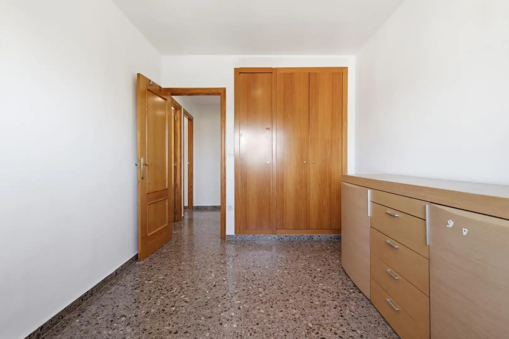 Dormitori de Pis en venda en Carlet amb Aire condicionat i Moblat