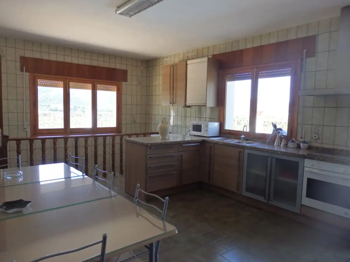 Casa rústica amb terrassa en venda a Priego de Córdoba, imagen 12