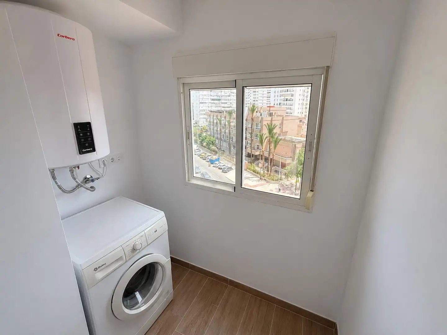 Bedroom of Flat for rent in Málaga  with Air Conditioner, Heating and Furnished