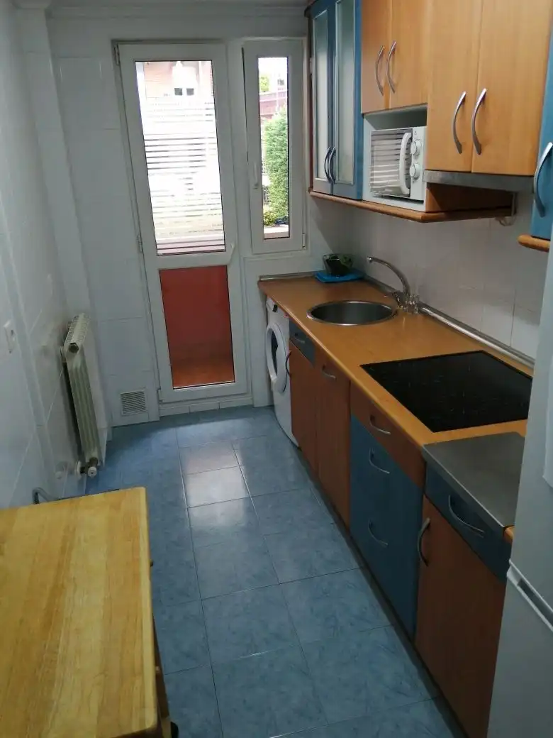 Apartments for rent in Calle Teresa de Calcuta, 20, Cotolino