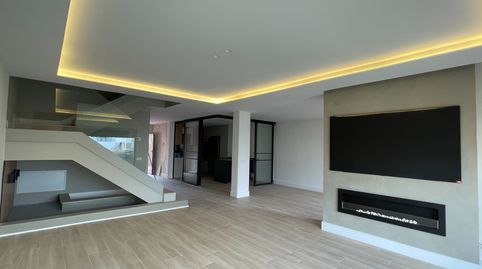 Foto 3 de Casa o chalet en venta en Calle Isla de Saipán, Peñagrande, Madrid Capital