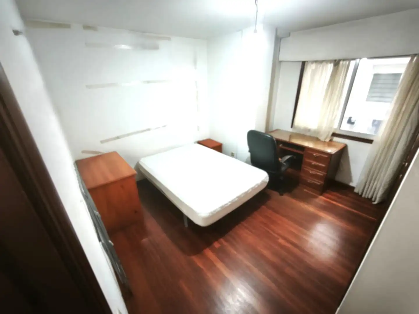 Habitación de Piso en venta en Vigo  con Amueblado