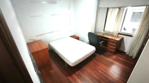 Foto 2 de Piso en venta en Rúa Do Conde de Torrecedeira, 60, Berbés - Peritos, Vigo