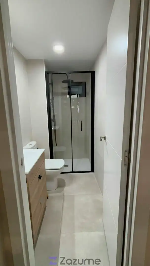 Badezimmer von Loft zur Miete in Sevilla mit Klimaanlage, Heizung und Möbliert