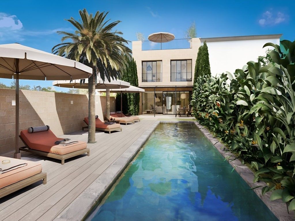 Swimming pool of Residential for sale in Ses Salines