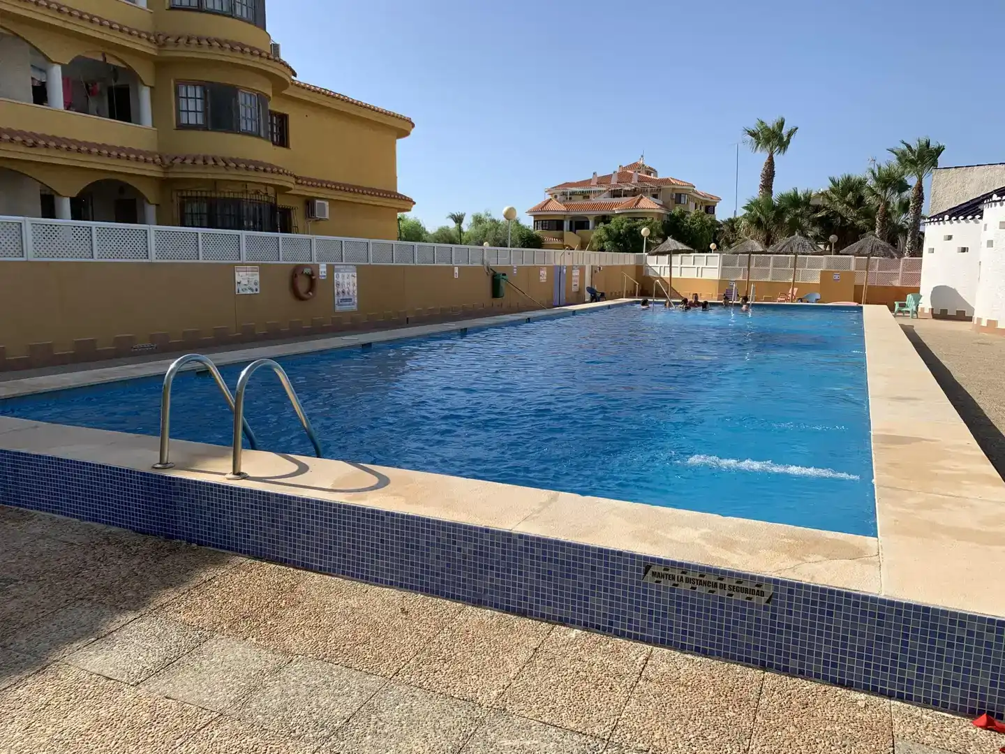 Piscina de Apartament en venda en Cartagena amb Aire condicionat, Piscina i Moblat