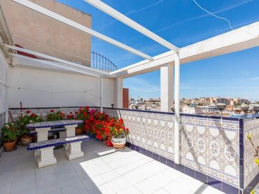 Penthouse zum Verkauf in Zona Carrefour - Urbanizaciones