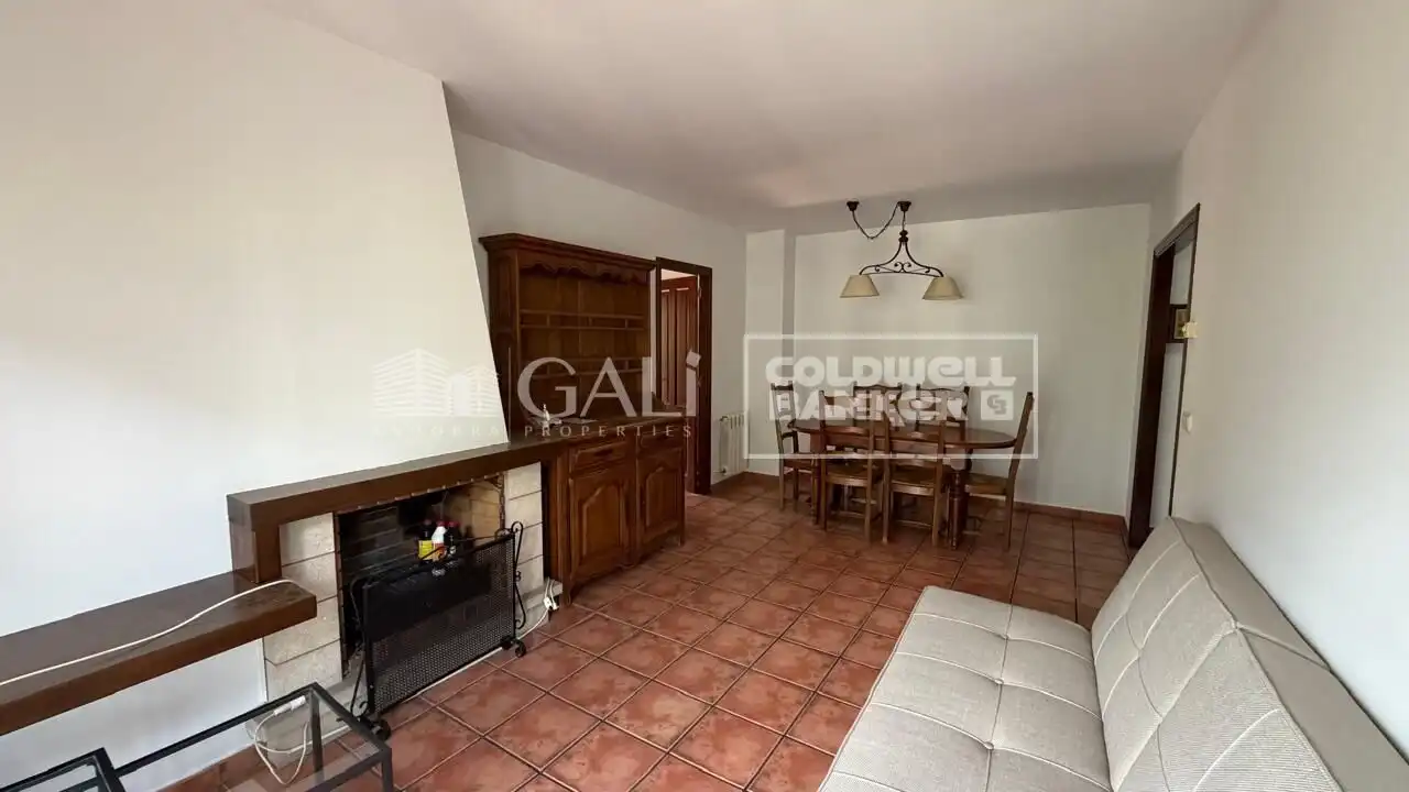 Appartamento con ascensore in affitto a Vila, imagen 3