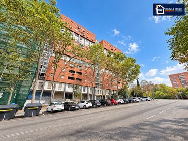 Pis amb ascensor en venda a Calle de los Andaluces