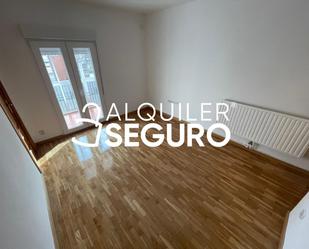 Bedroom of Flat to rent in  Madrid Capital  with Heating and Terrace