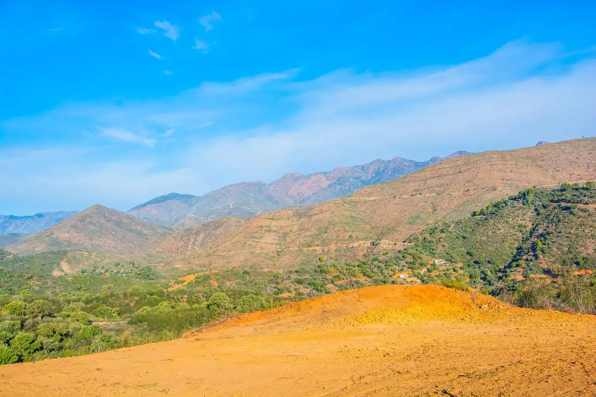 Vista exterior de Finca rústica en venda en Ojén amb Terrassa, Traster i Alarma