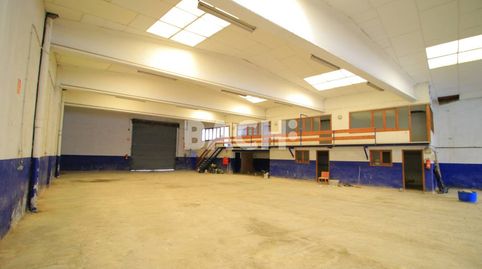 Foto 2 von Fabrikhallen zur Miete in Calle Narcís Monturiol, Gurb, Barcelona