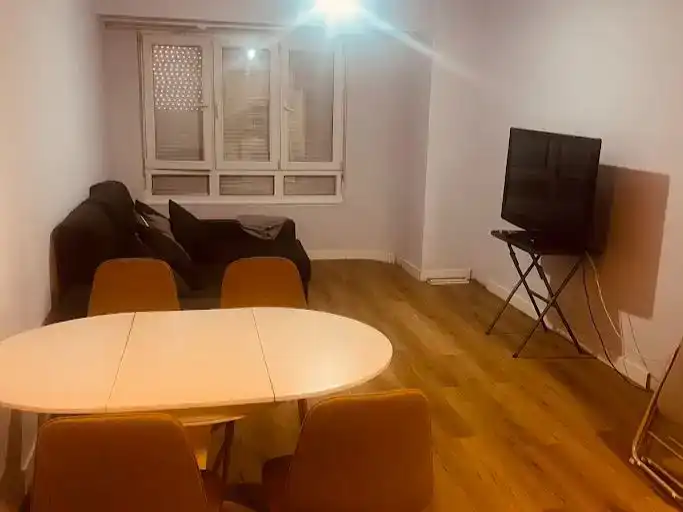 Sala de estar de Piso en venta en Muxía con Parquet y Trastero