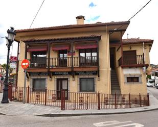 Building for sale in Los Molinos