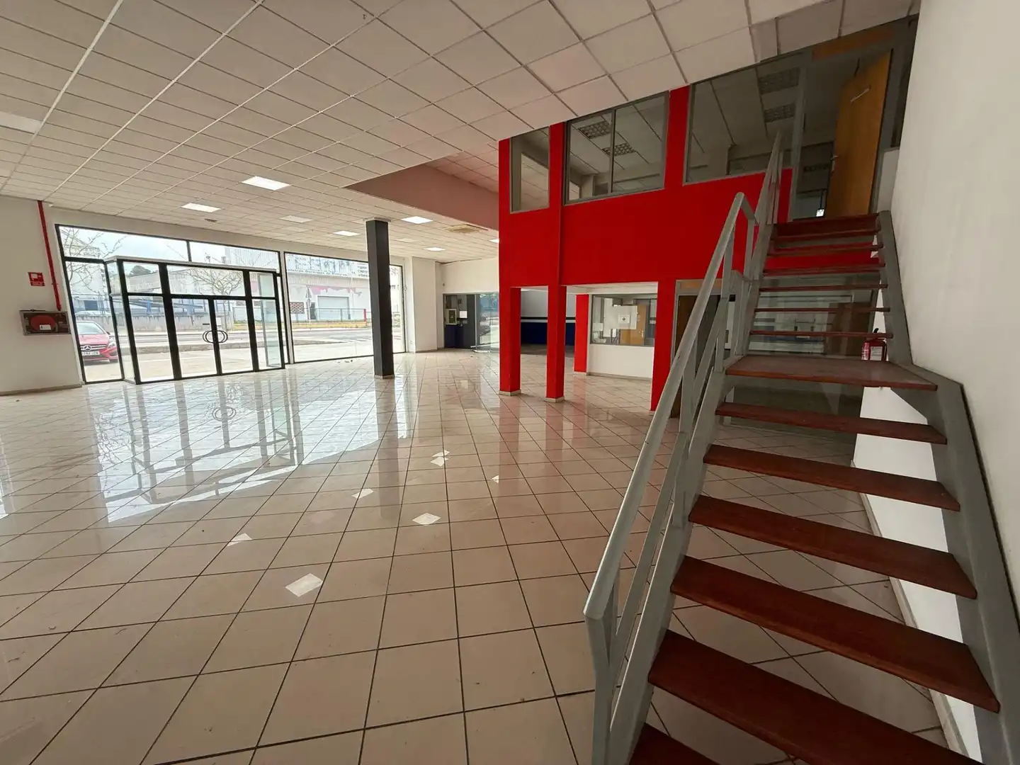 Nave industrial en venta en Casc Urbà, imagen 14