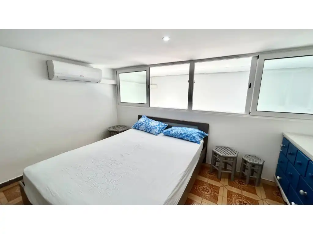 Bedroom of Houses for sale in Empuriabrava