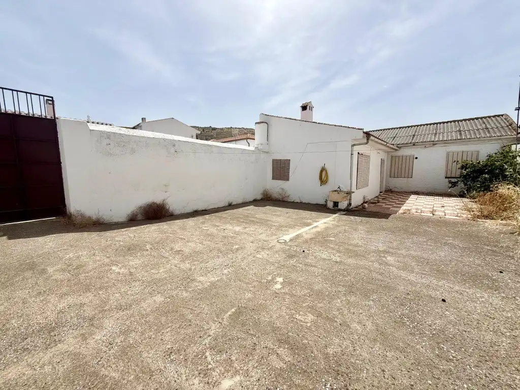Vista exterior de Casa o xalet en venda en Cacín