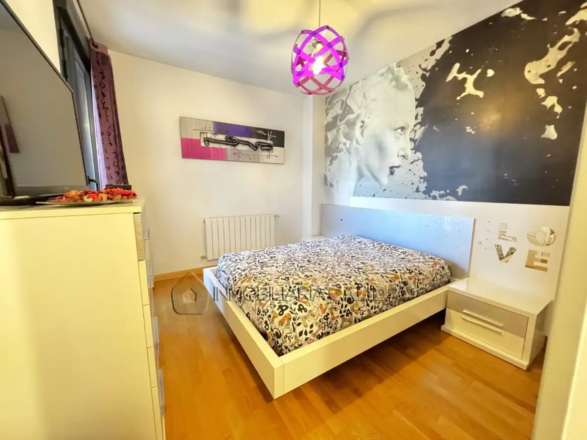 Habitación de Piso en venta en Burgos con Calefacción, Terraza y Trastero