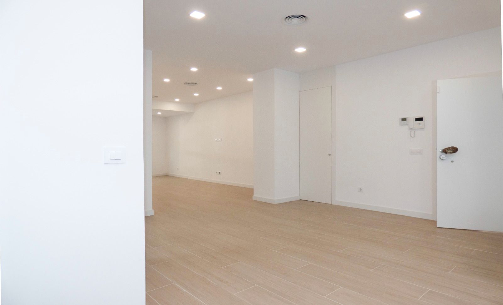 Piso en venta en Alcorcón con Horno, Lavadora y Microondas