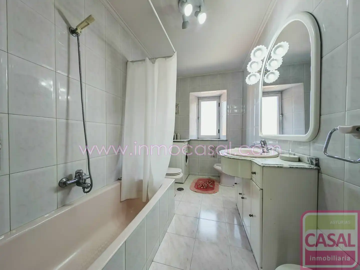 Bathroom of Flat for sale in Mieres (Asturias)  with Heating, Terrace and Storage room