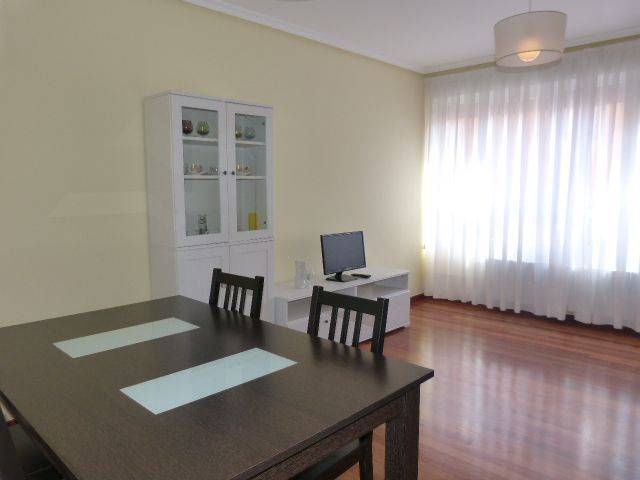 Piso en Venta en Villarcayo de Merindad de Castilla la Vieja