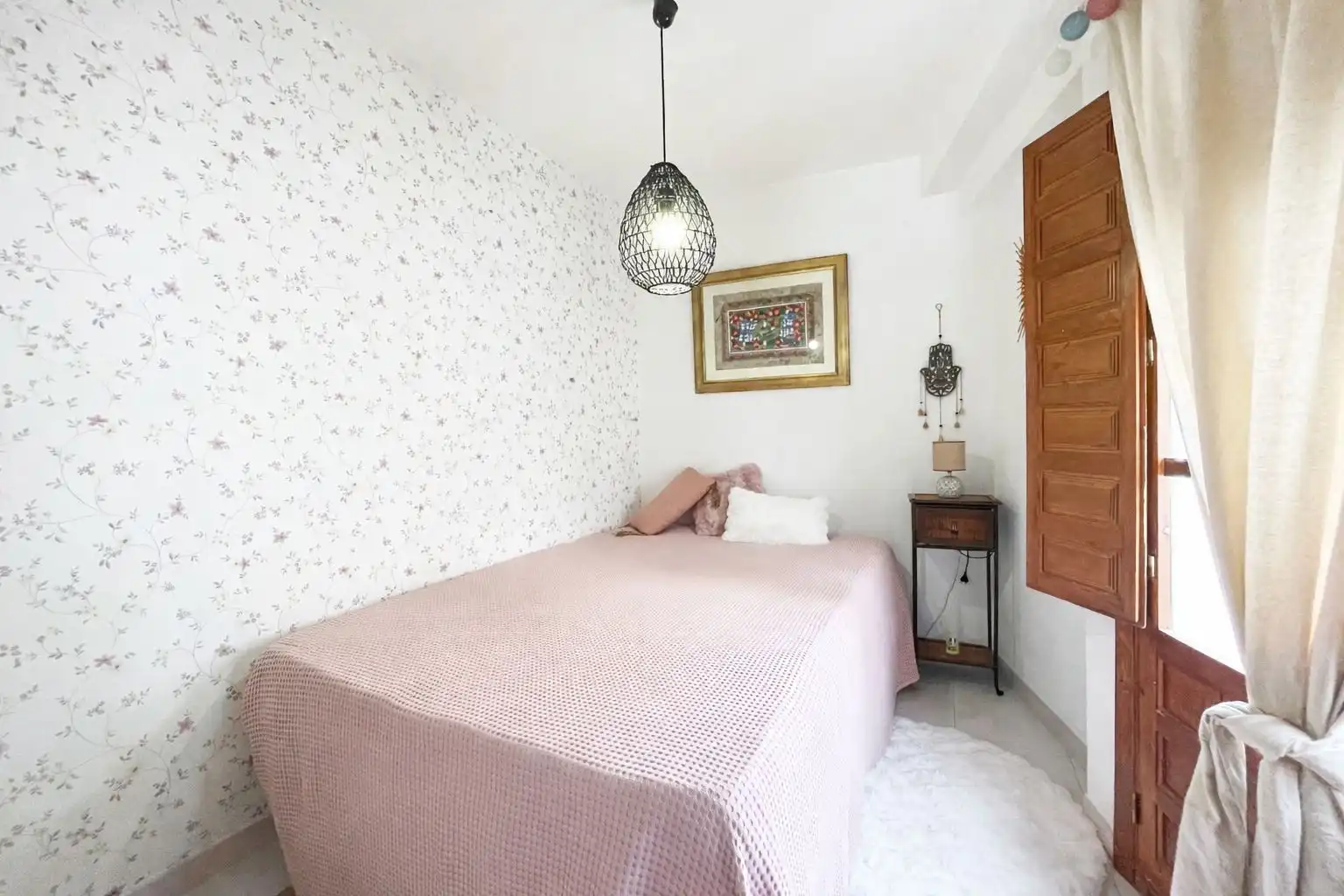 Habitación de Casa o chalet en venta en Frigiliana con Terraza y Amueblado