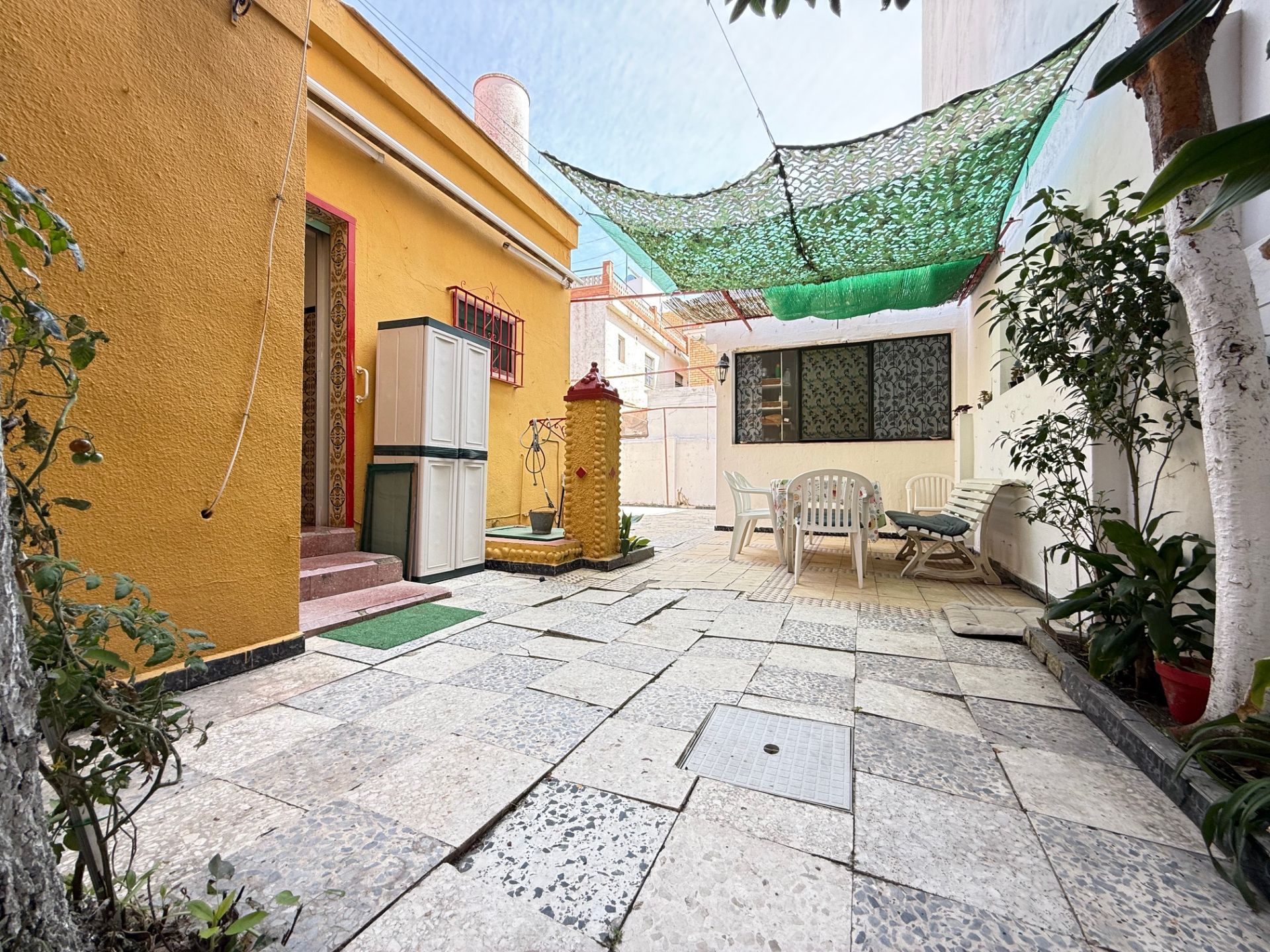 Vista exterior de Casa o xalet en venda en Punta Umbría amb Jardí privat