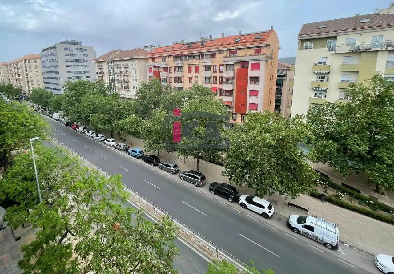 Parking de Piso en venta en Cáceres con Calefacción y Terraza