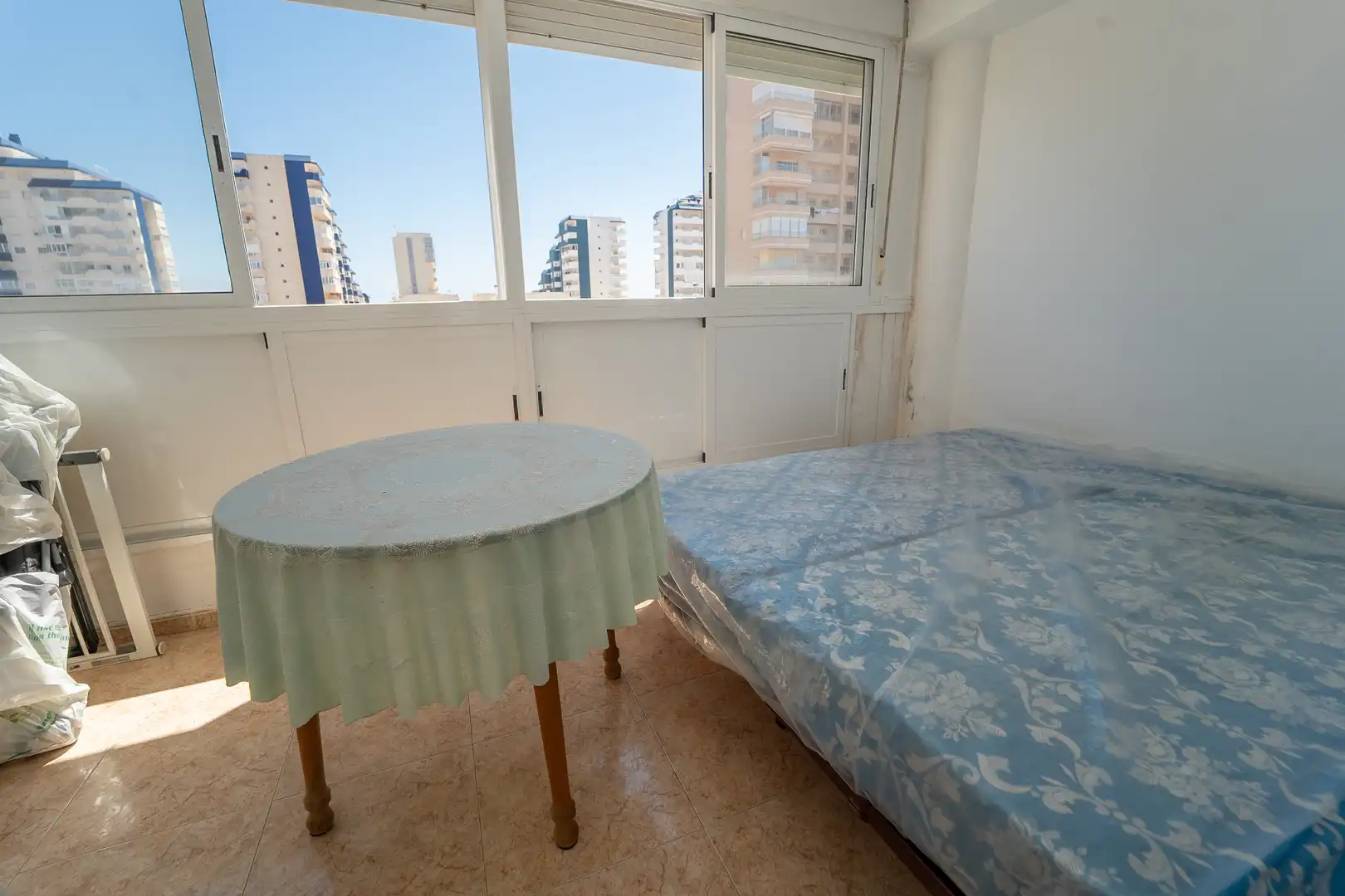 Piso en venta en Plaza Puerto Bello, Entremares