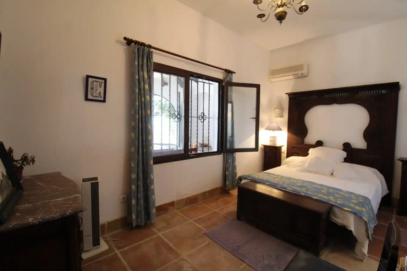 Habitación de Casa o chalet en venta en Moraira con Aire acondicionado, Calefacción y Jardín privado