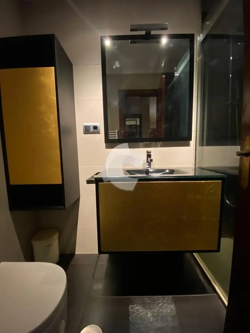 Baño de Piso en venta en Ourense Capital  con Calefacción y Trastero