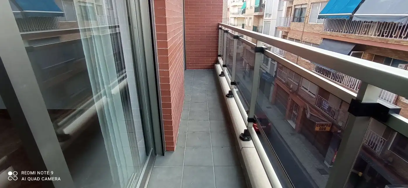 Terrassa de Pis de lloguer en Alicante / Alacant amb Aire condicionat, Calefacció i Balcó
