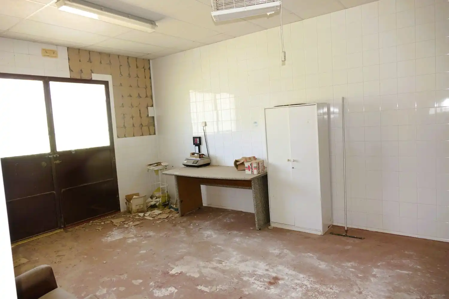 Cocina de Nave industrial en venta en Órgiva