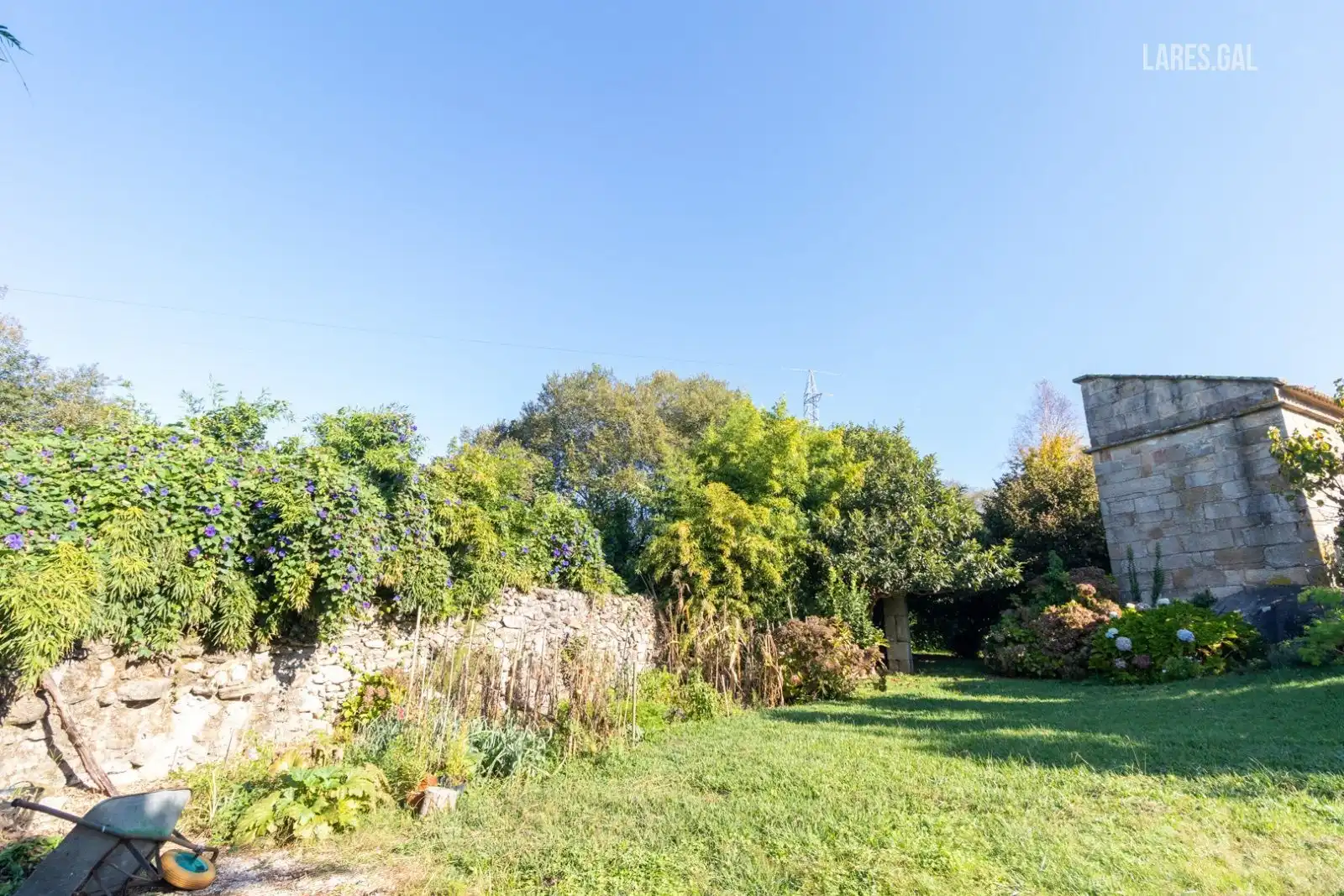 Jardín de Edificio en venta en Cangas 
