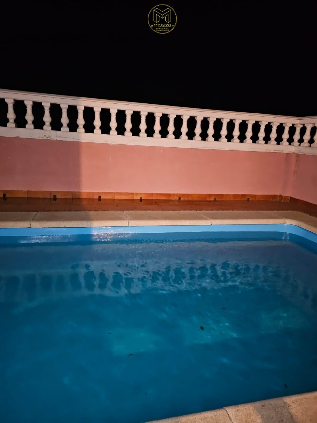 Swimming pool of House or chalet for sale in Jabalquinto  with Air Conditioner and Swimming Pool