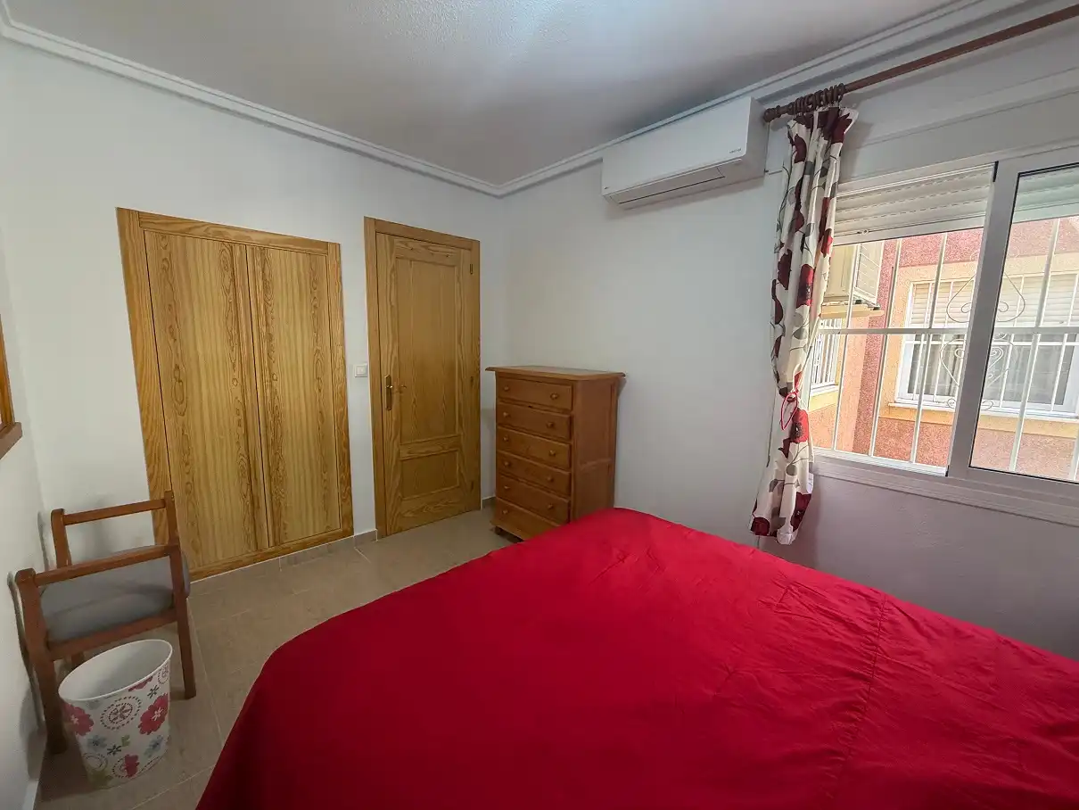 Habitación de Casa o chalet en venta en Santa Pola con Terraza, Amueblado y Horno