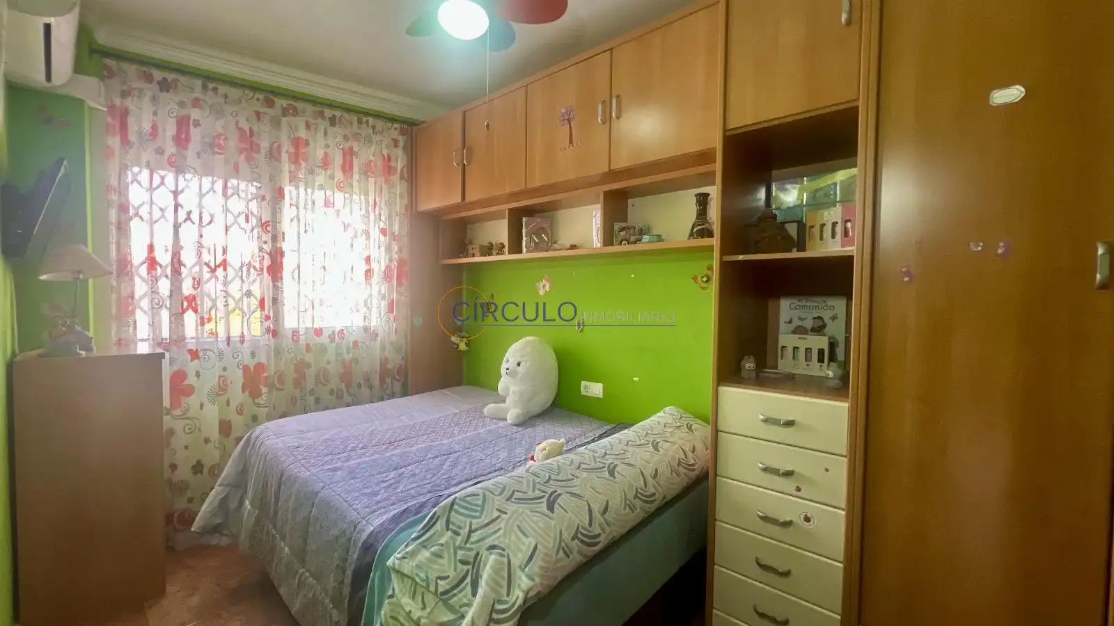 Habitación de Piso en venta en Lorca con Aire acondicionado y Amueblado