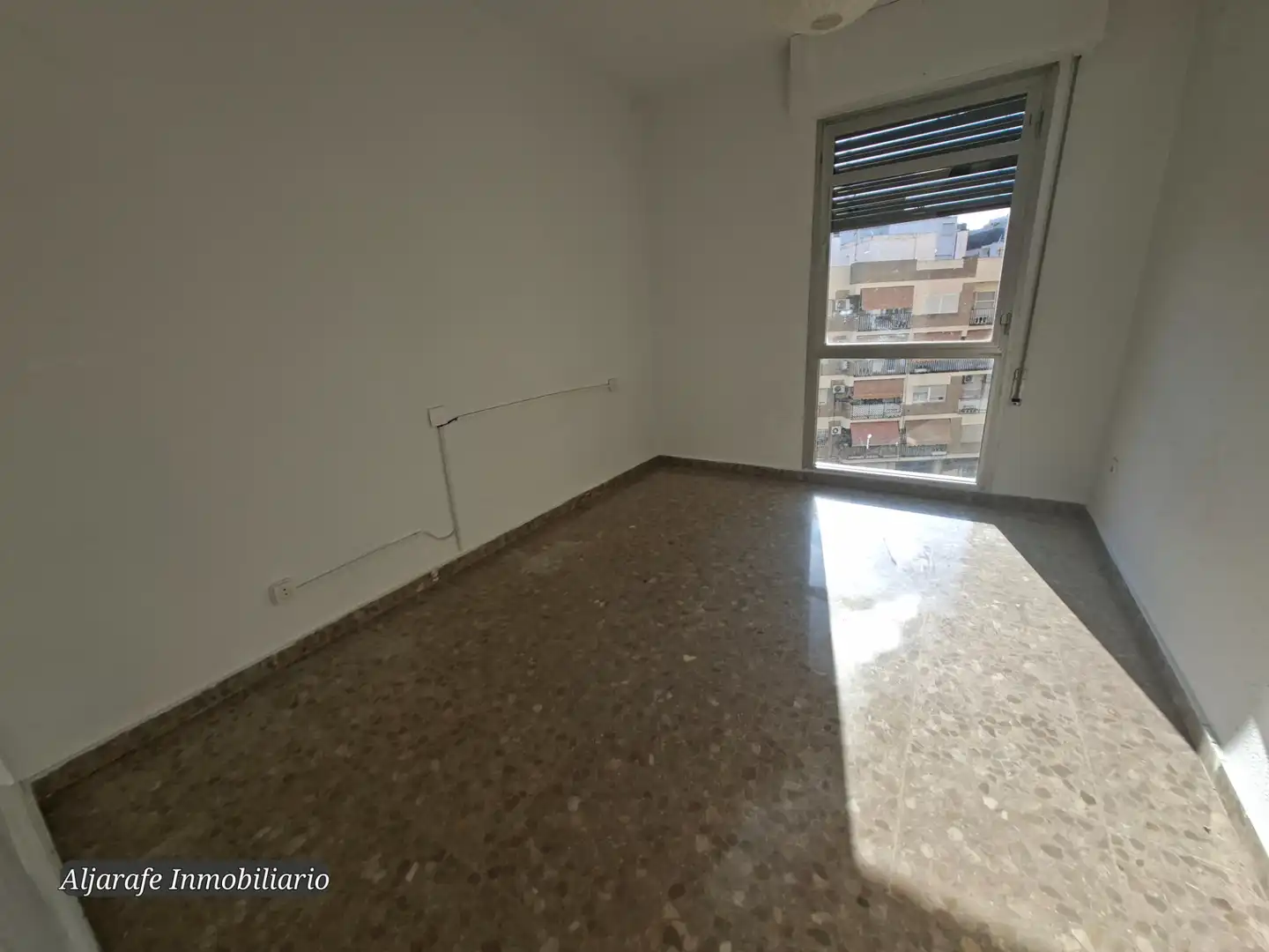 Bedroom of Flat for sale in Sevilla  with Air Conditioner, Heating and Private garden