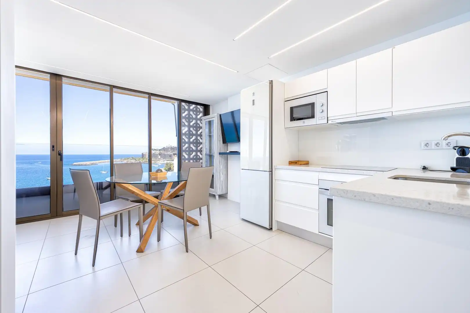 Apartment mit Terrasse zum Verkauf in los Canarios, imagen 3