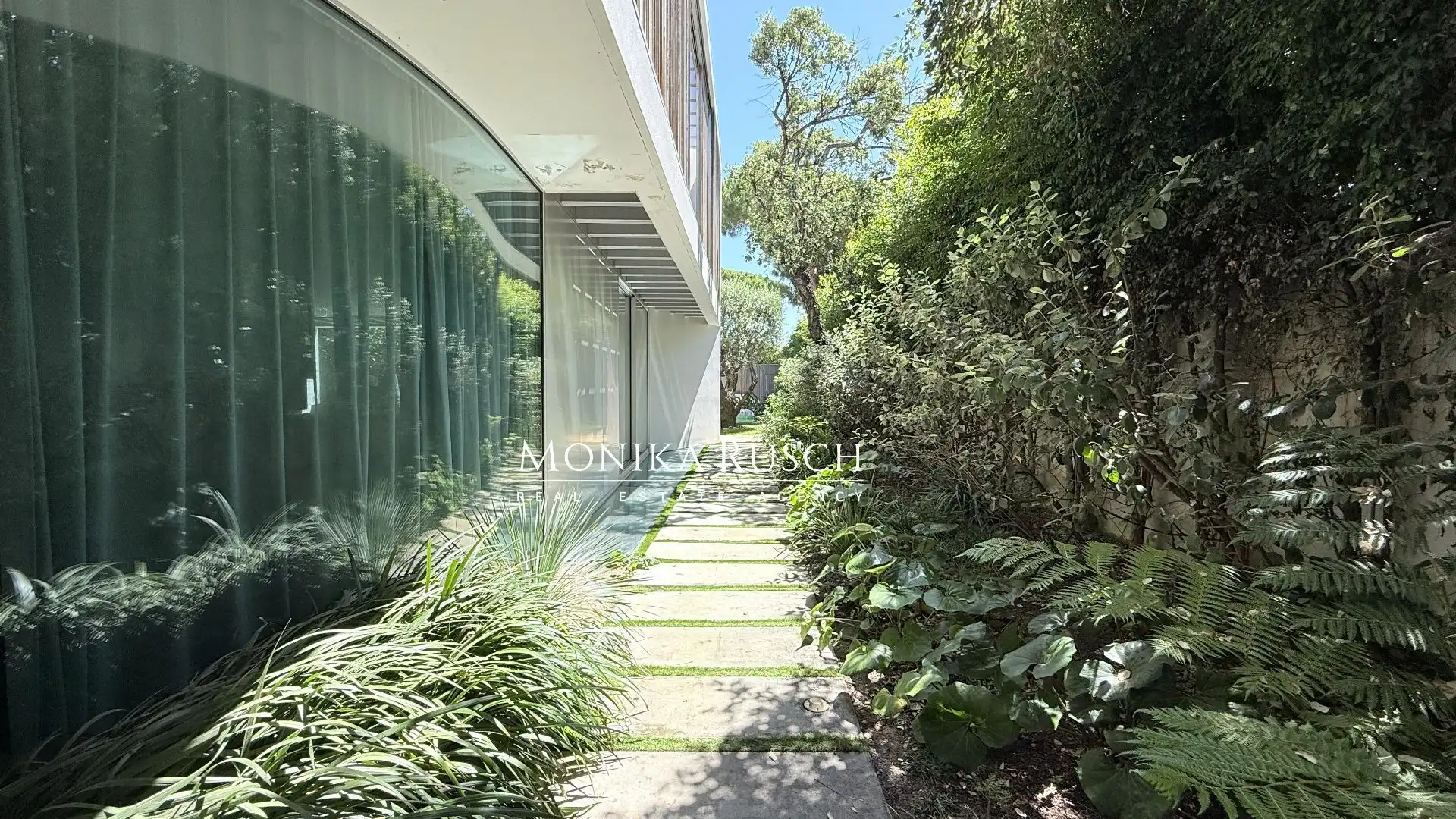 Exterior view of Houses for rent in Castelldefels  with Air Conditioner, Heating and Private garden