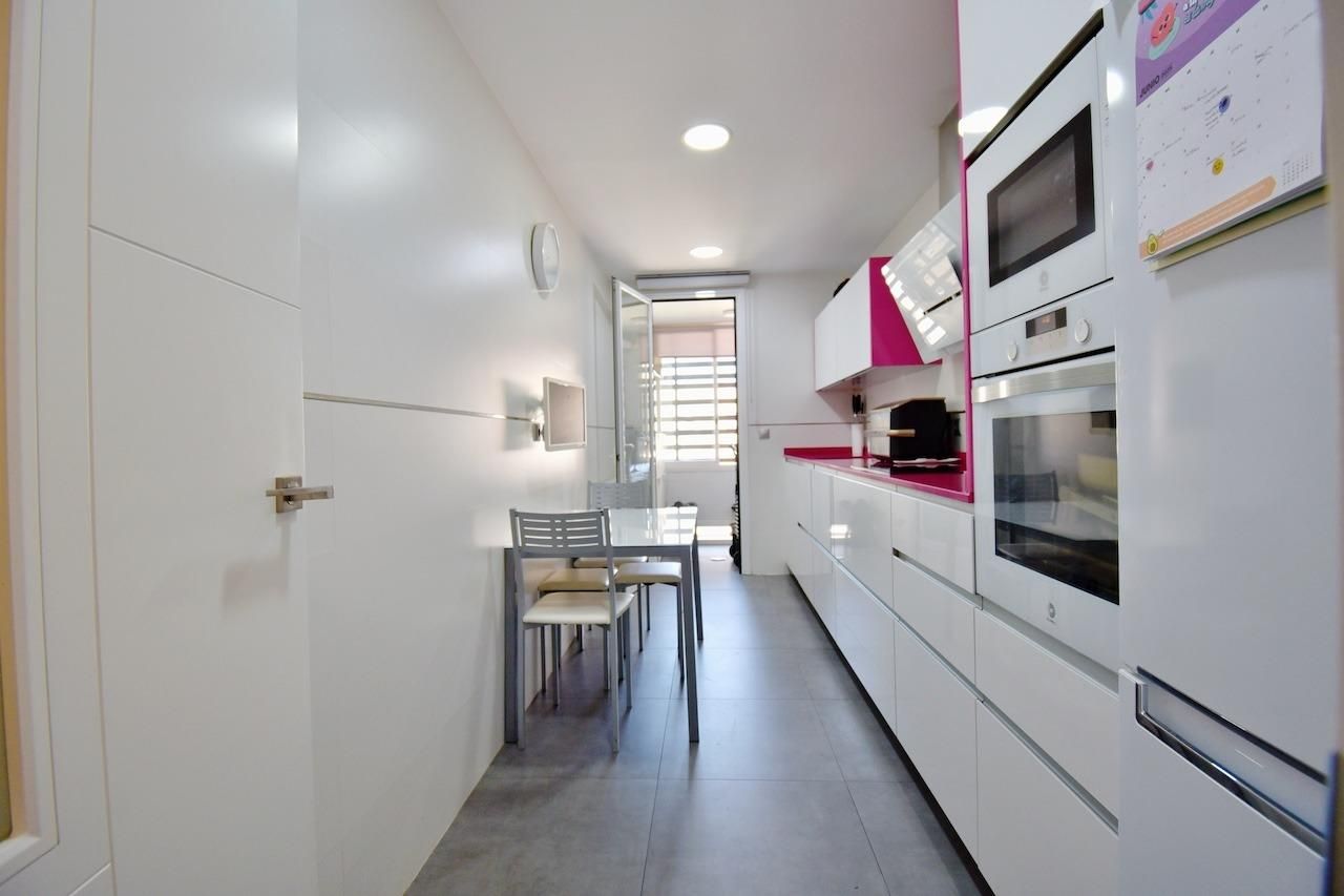Kitchen of Flat for sale in Torrejón de Ardoz  with Heating and Community pool