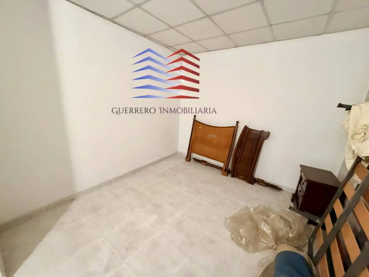 Apartamento de alquiler en Ourense Capital  con Calefacción, Parquet y Trastero