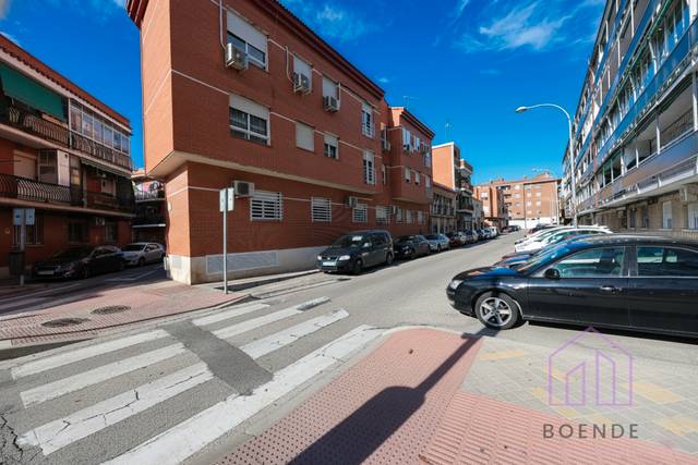 Piso en Venta en Calle de San Isidro en Zona Centro - Ayuntamiento