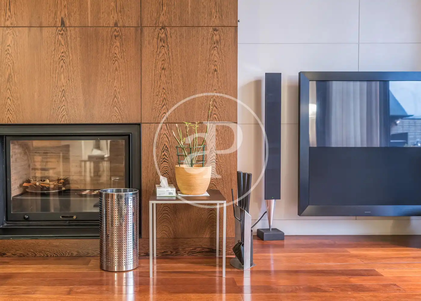 Sala de estar de Casa adosada en venta en Barcelona con Aire acondicionado, Calefacción y Jardín privado