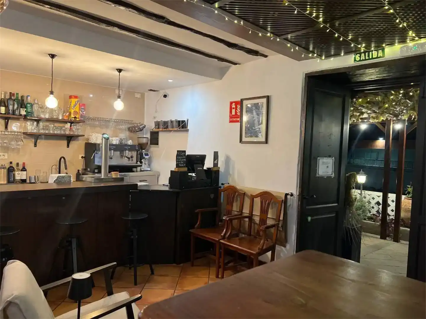 Local en venta en Vallehermoso con Amueblado